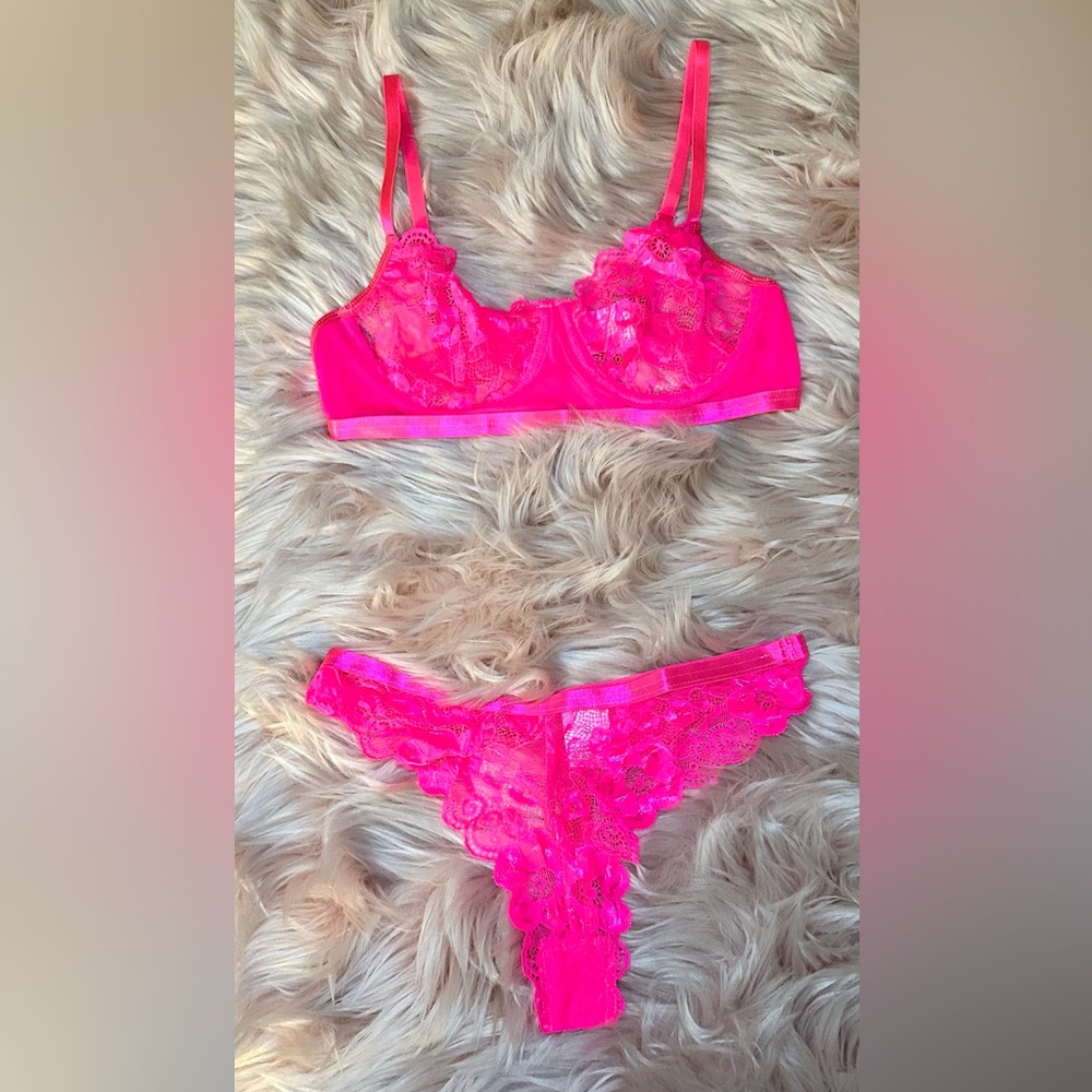Hot pink two piece size: S (True to size)